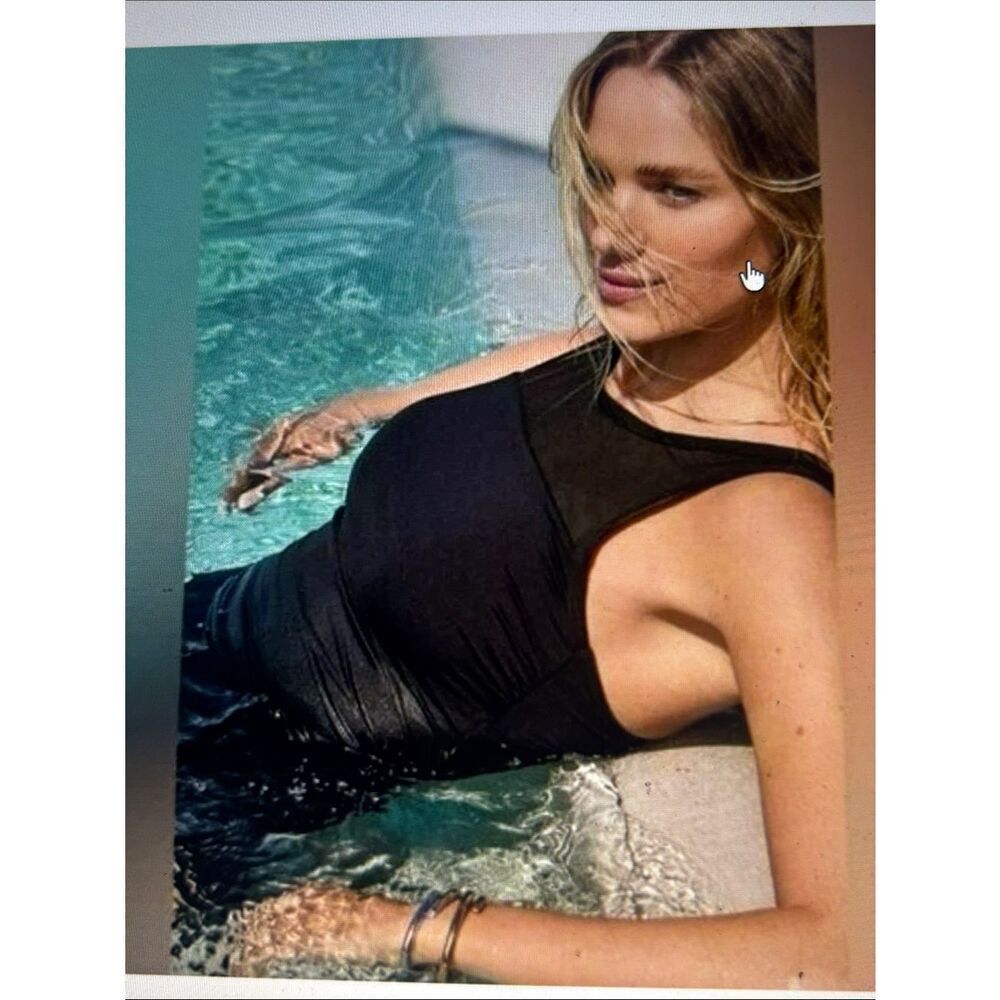 NEW. Land's End Mesh High Neck Tankini swimsuit top, size 12 D